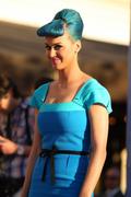th_95433_celebrity_paradise.com_Katy_Perry_Launches_False_Lash_Range_22.02.2012_28_122_179lo.jpg