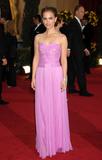 th_56809_Celebutopia-Natalie_Portman_arrives_at_the_81st_Annual_Academy_Awards-04_123_192lo.jpg