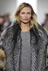 th_196887454_MichaelKors_fw15_005_122_226lo.jpg