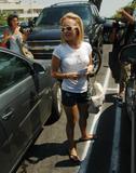 th_30473_Hayden_Panettiere_Gets_a_Parking_Ticket_in_West_Hollywood_8-16-07_4_122_254lo.jpg