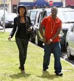 th_18649_celeb-city.org-The_Elder-Brandy_2009-04-13_-_lunch_with_her_brother_Ray-J_at_Toast_in_West_Hollywood_5143_122_531lo.jpg