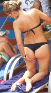 Delicious curvy MILF showing lots of ass in a thong!! 37 pics!-q3gv2hqekx.jpg